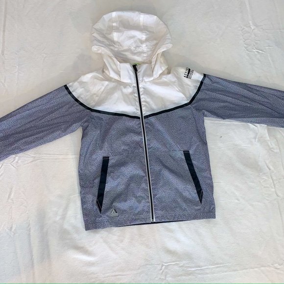 Lightweight Windbreaker Athletic Jacket - Picture 2 of 6